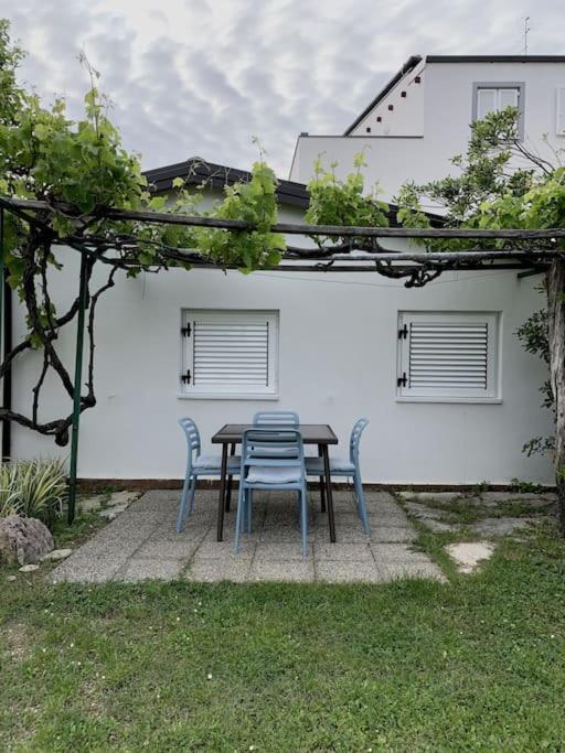 Sunny Grandma'S Garden Apartment Baska  Exterior photo
